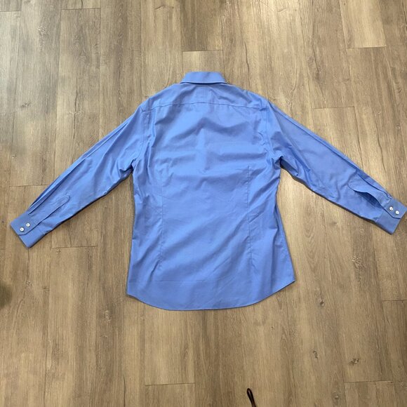 Charles Tyrwhitt Non-Iron Twill Dress Shirt Extra Slim Fit (16/33 inches) - Picture 7 of 8